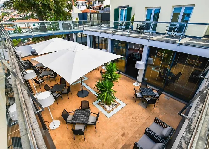Quinta Mirabela - Design فونشال