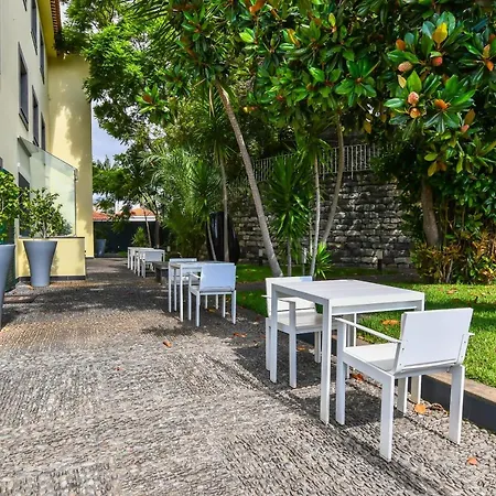 キンタ ミラベラ デザイン 5* フンシャル